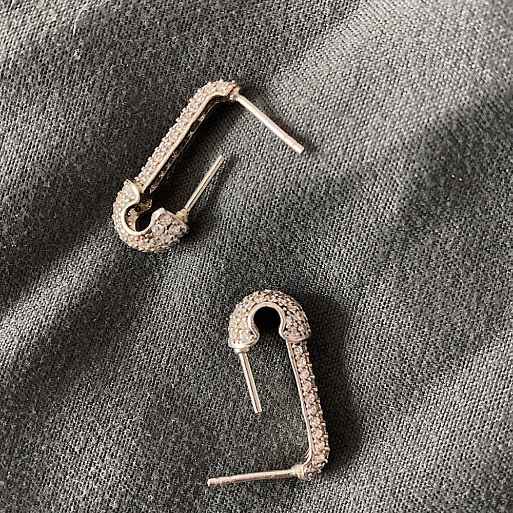 SILVER SAFTY PIN HOOP EARRINGS MINI HOOPS BEDAZZLED SILVER HOOPS